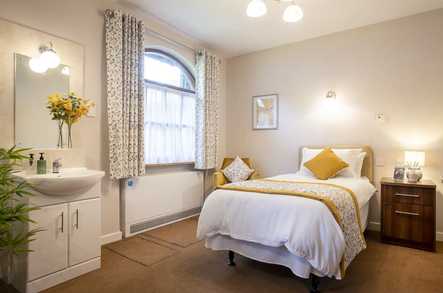 Honey Lane Care Home Care Home Waltham Abbey  - 2