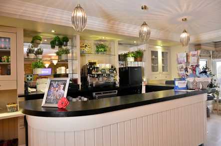 Mapplewell Manor Care Home Barnsley  - 4