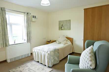 Mayfields Care Home Ellesmere Port  - 4