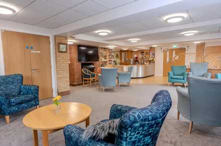 Trembaths Care Home Letchworth Garden City  - 3