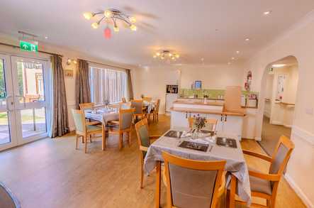 Abbey Park Care Home Coventry  - 3
