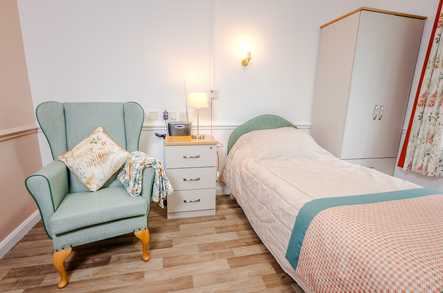 Aughton Park Care Home Ormskirk  - 3
