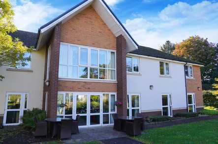 Yarnton Residential and Nursing Home Care Home Kidlington  - 1