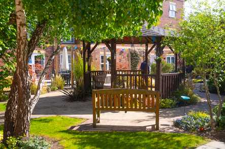 Upton Dene Residential and Nursing Home Care Home Chester  - 3