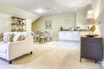 Richmond Villages Wood Norton Retirement Living Evesham  - 4