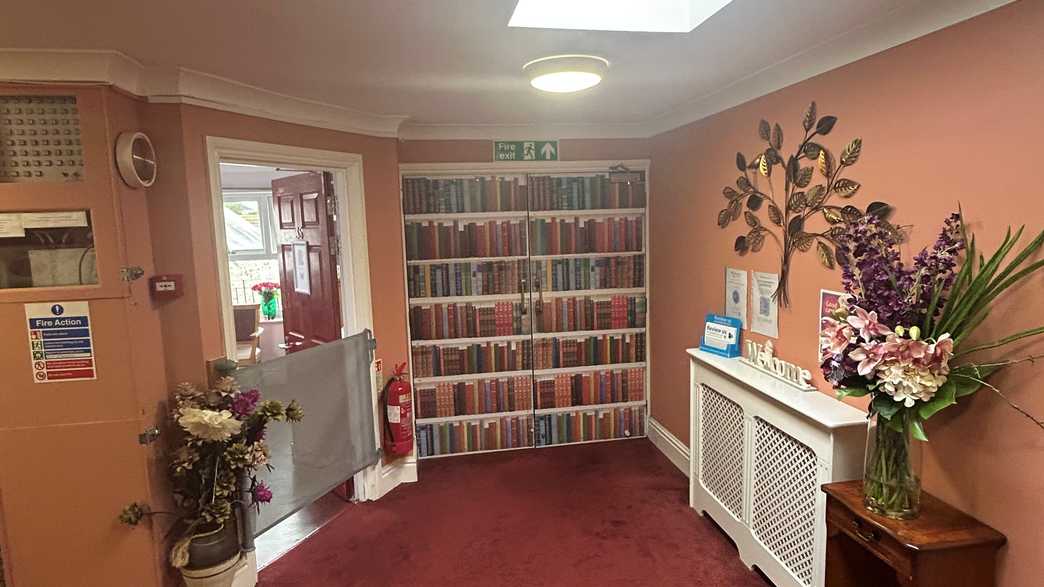 Lavender Court Care Home Care Home Perranporth buildings-carousel - 10