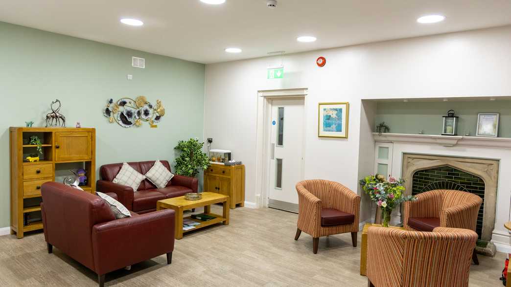 The Knoll Nursing Home (Yeovil) Limited Care Home Yeovil buildings-carousel - 13