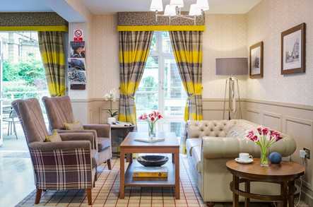 Rectory Court Care Home Care Home London  - 4