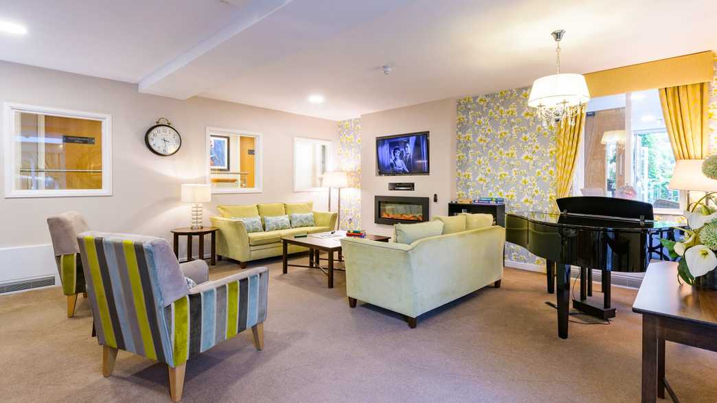 Rectory Court Care Home Care Home London buildings-carousel - 3