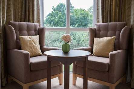Red Court Care Home Care Home Croydon  - 2