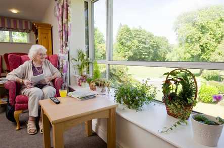 Chestnut View Care Home Care Home Haslemere  - 1