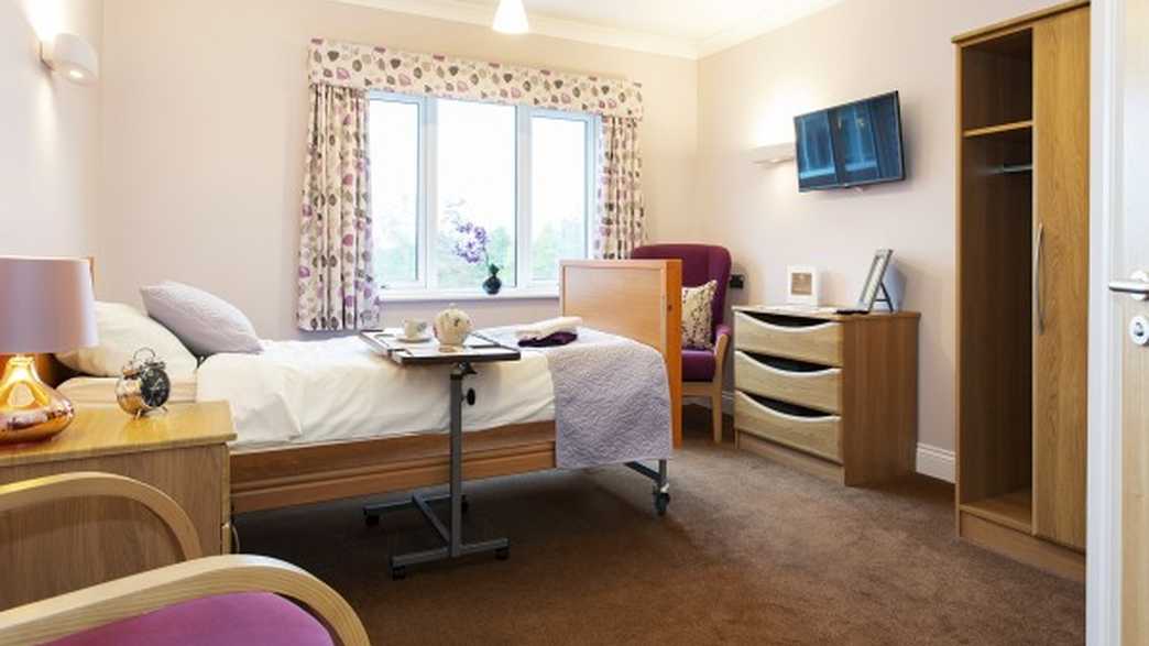 Ridgeway Rise Care Home Swindon accommodation-carousel - 3