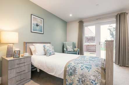 The Oaks Care Home Birmingham  - 5