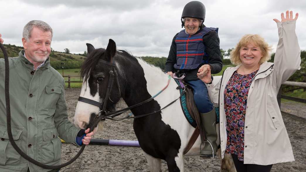 Rossetti House Care Home Frome activities-carousel - 8