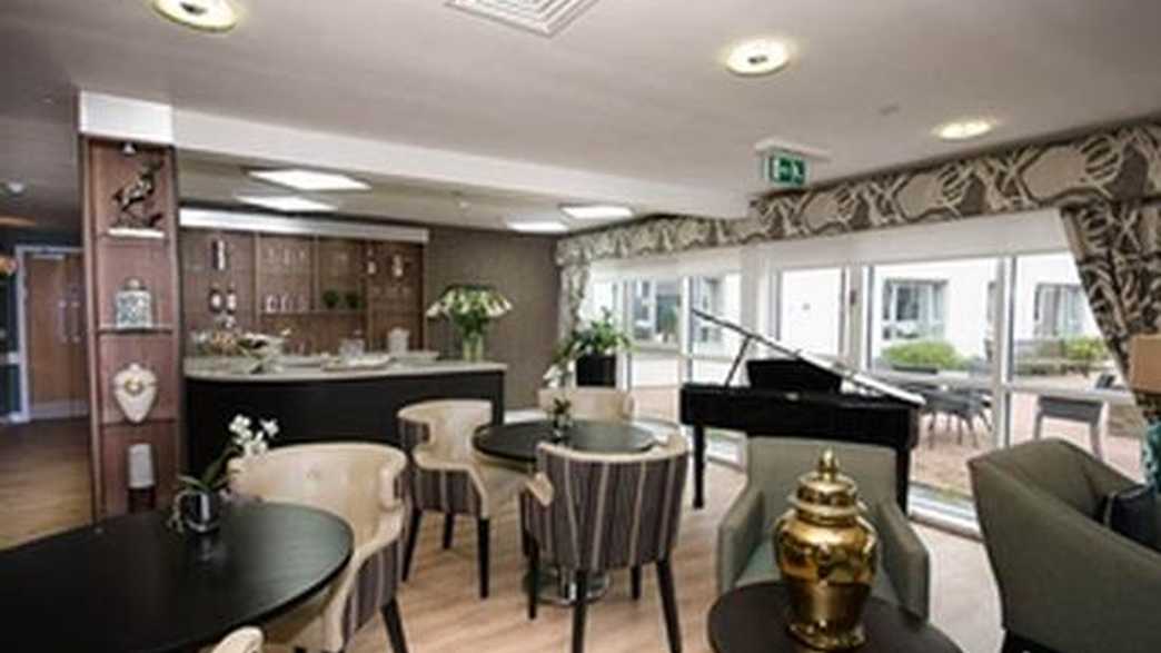 Rubislaw Park Care Home Care Home Aberdeen buildings-carousel - 5