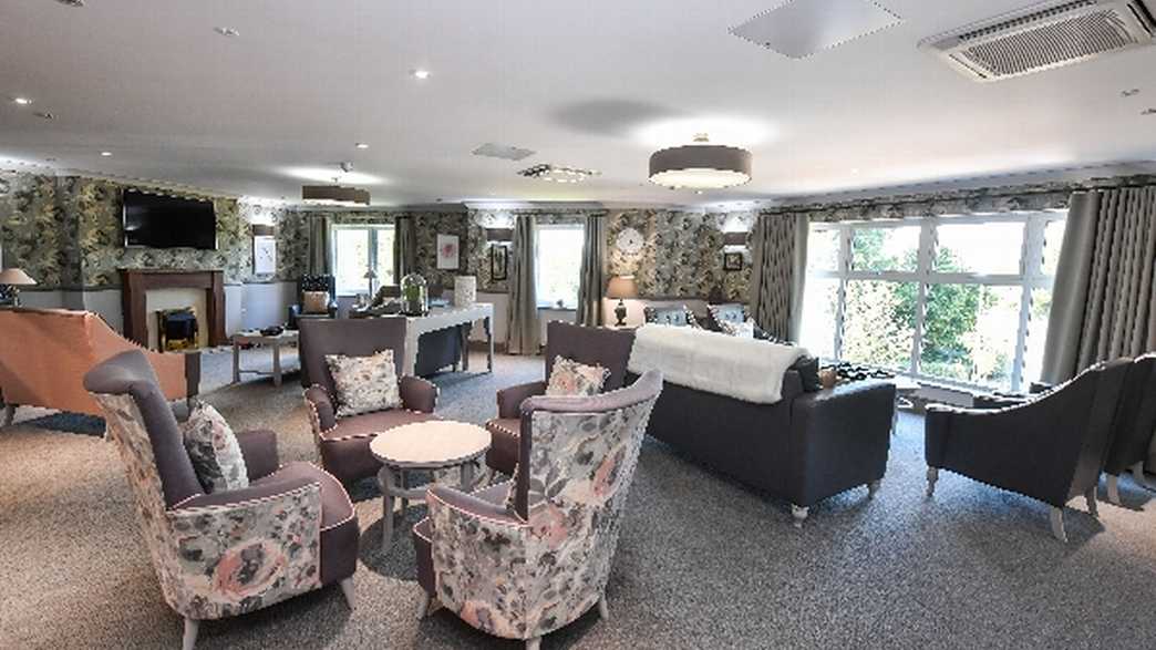 Ruddington Manor Care Centre Care Home Nottingham buildings-carousel - 6