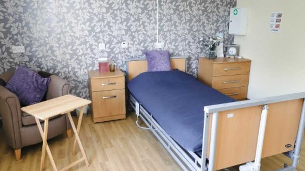 Rushey Mead Manor Care and Nursing Home Care Home Leicester accommodation-carousel - 4