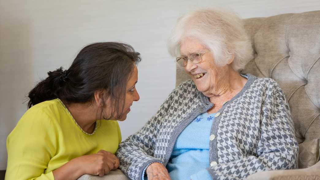 Bartlett's Residential Home Care Home Aylesbury activities-carousel - 5