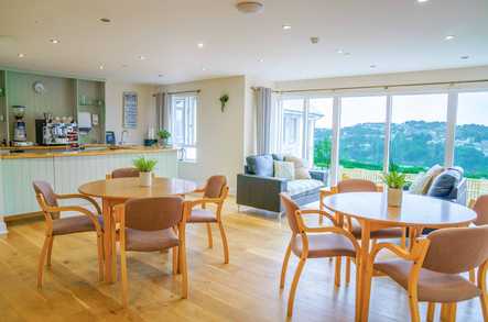 Cedar Grange Residential and Nursing Home Care Home Launceston  - 1