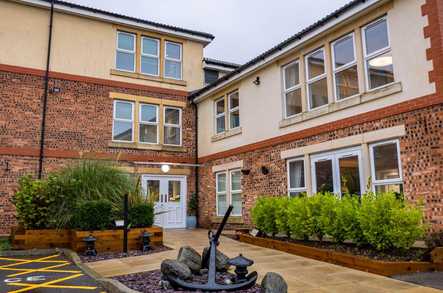 Scarborough Hall and Lodge Care Home Care Home Scarborough  - 1