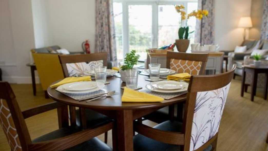 The Cedars Care Home Care Home Halstead meals-carousel - 1