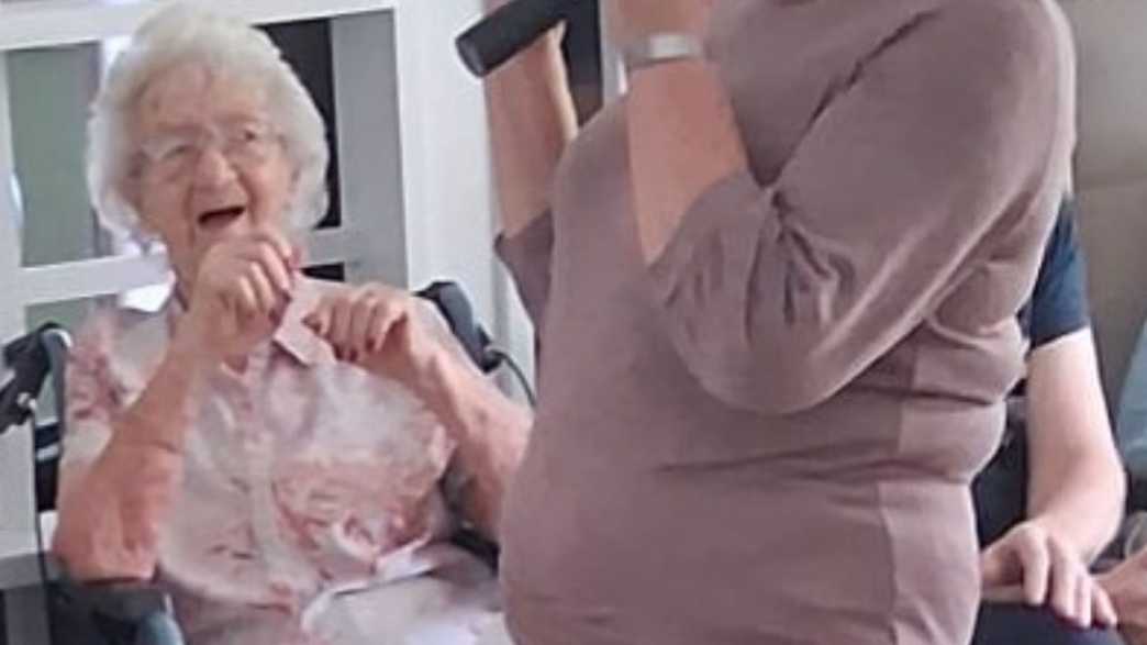 Arkwright House Care Home Care Home Rochdale activities-carousel - 2