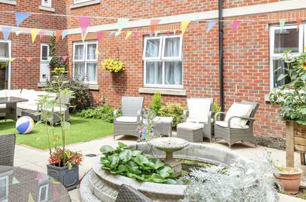 Sherrell House Care Home Care Home Chigwell  - 2