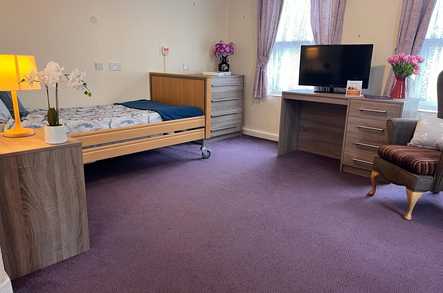 Silk Court Care Home Care Home London  - 4