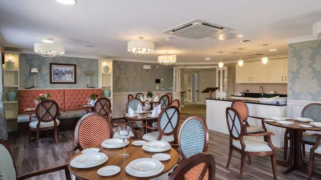 Silver Birch Care Home Care Home Ipswich meals-carousel - 2