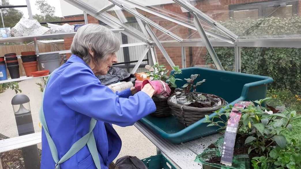 Smyth Lodge Care Home Sidcup activities-carousel - 2