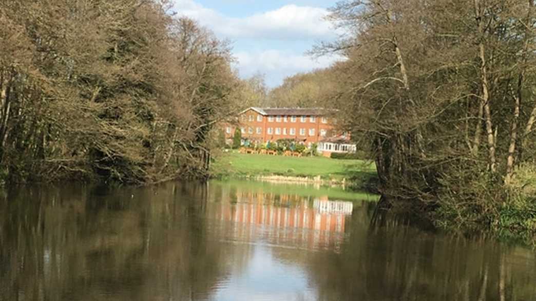 Southdowns Retirement Village Retirement Living Dartford wellbeing-carousel - 2