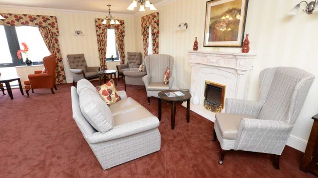 Spencer House Care Home Care Home Northampton buildings-carousel - 1