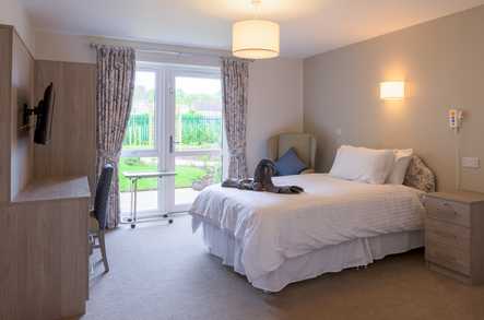 Springfield Manor Care Home Care Home Stoke-on-Trent  - 4