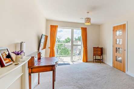 Squire Court image 1
