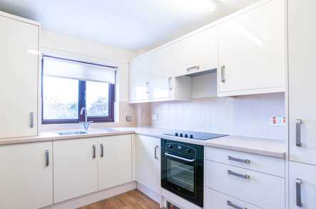 St Georges Court Apartments and Bungalows image 2