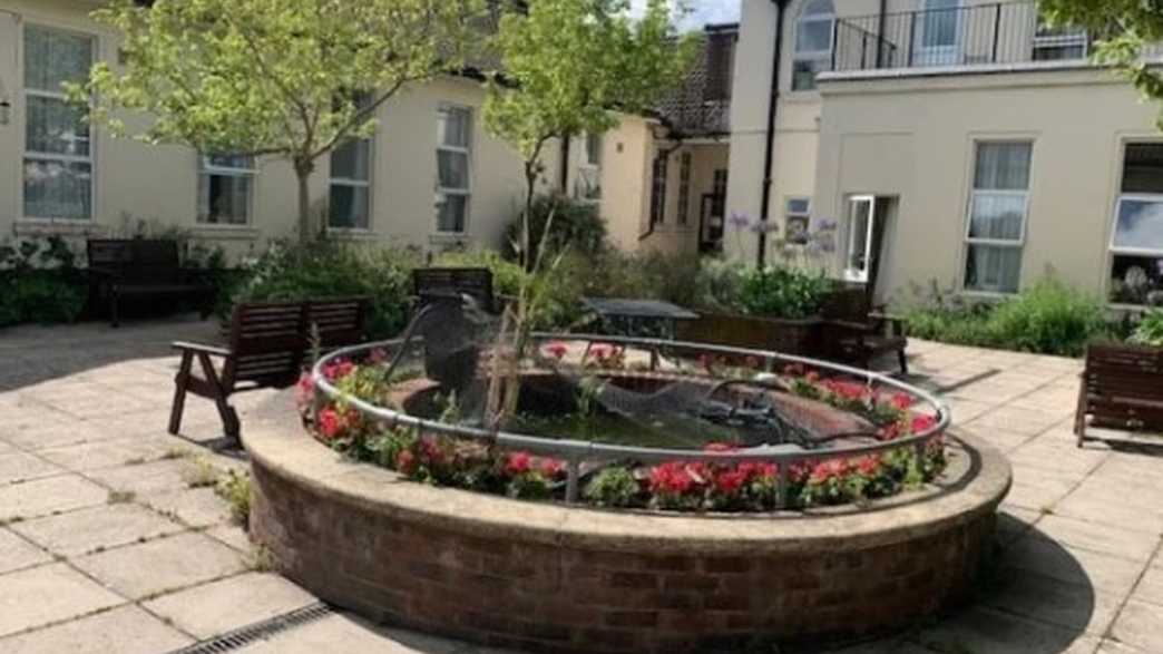 St David's Care Home Care Home London activities-carousel - 2
