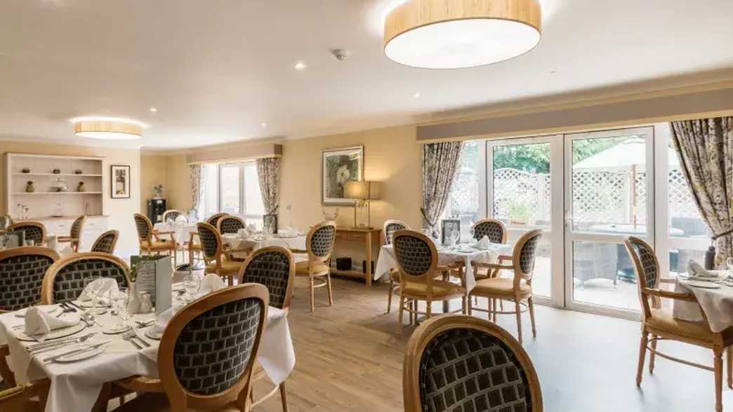 Stamford Bridge Beaumont Care Home York meals-carousel - 2