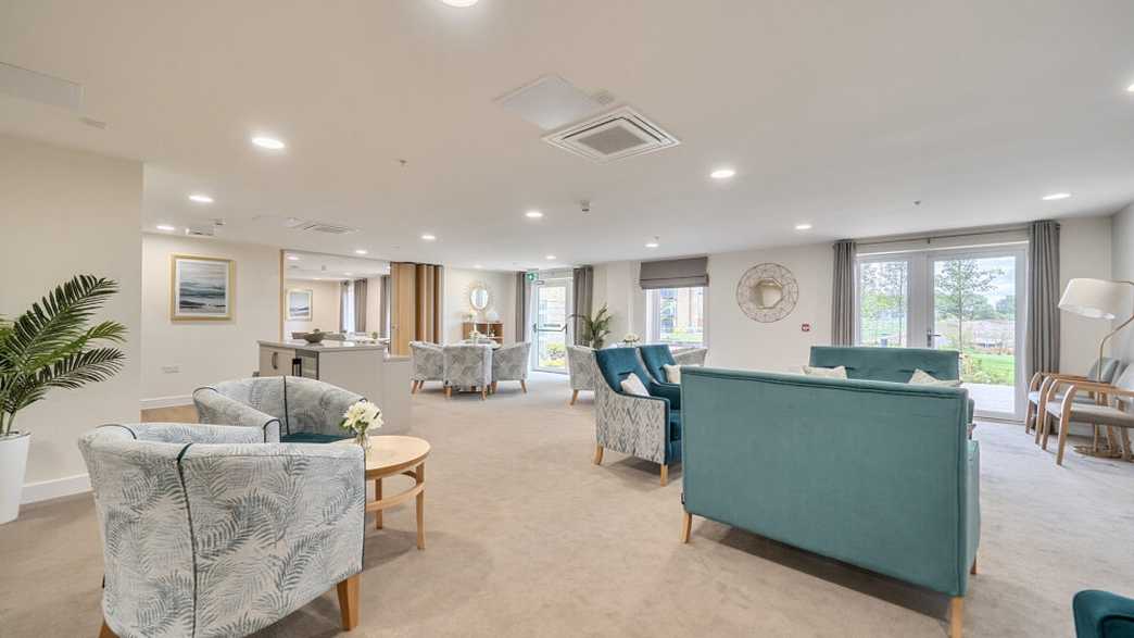 Stowe Central Retirement Living Swindon lifestyle-carousel - 1