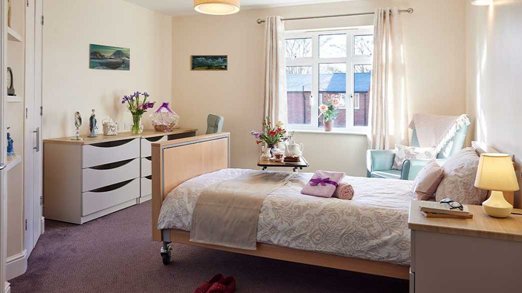 Stowford House Care Home Abingdon accommodation-carousel - 1