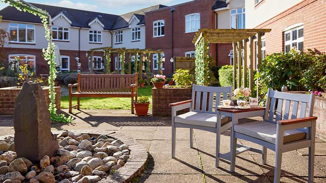 Stowford House Care Home Abingdon buildings-carousel - 3
