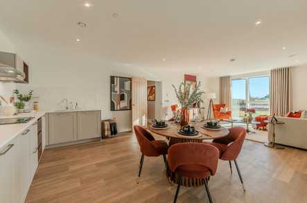 3 Bed Apartments image 1