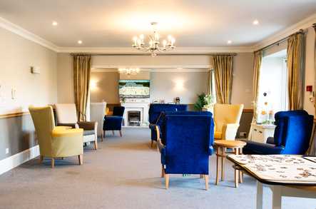 Lakeside Watermead Care Home Care Home Aylesbury  - 2