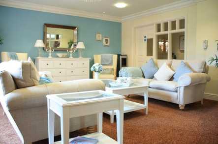 Sway Place Care Home Lymington  - 5