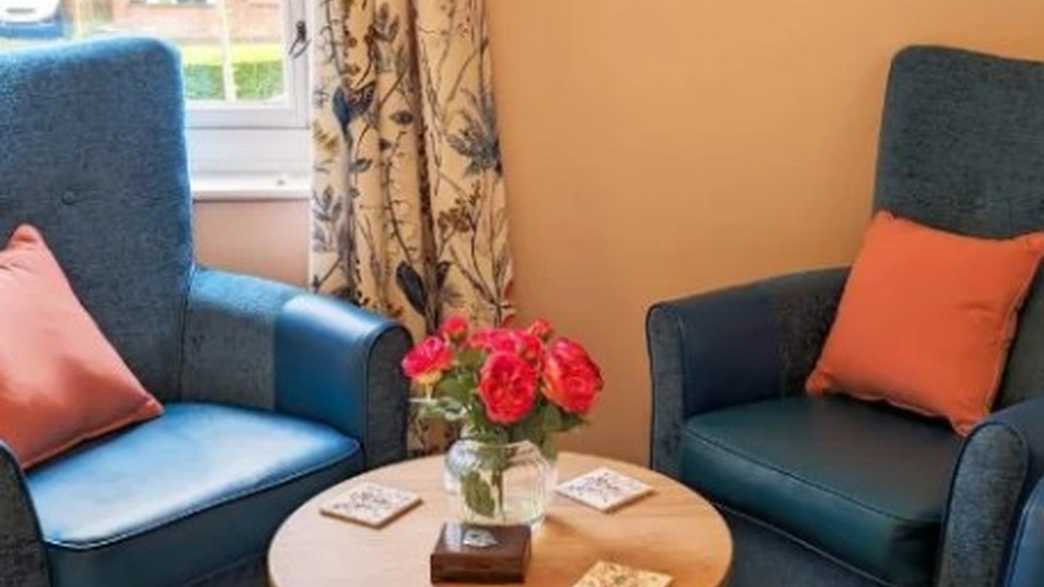 The Rowans Care Home Care Home Coalville buildings-carousel - 8