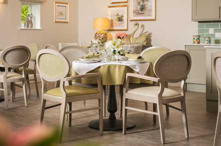 Tall Trees Glade Care Home Chipping Norton  - 3