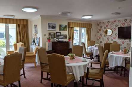 Tallis House Care Home Waltham Abbey  - 3