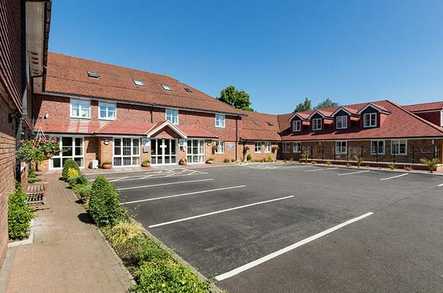 Tara's Retreat Care Home Care Home St Albans  - 1