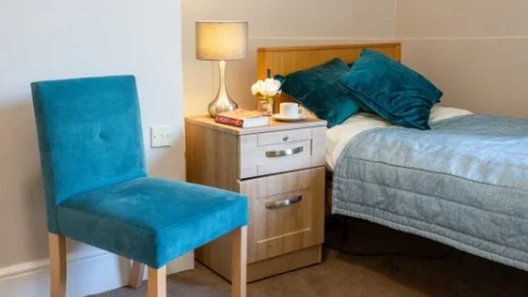 Tenterden House Care Home Care Home St Albans accommodation-carousel - 1