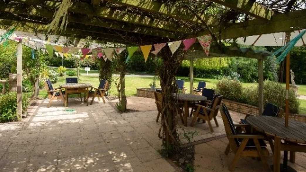 Tenterden House Care Home Care Home St Albans buildings-carousel - 4