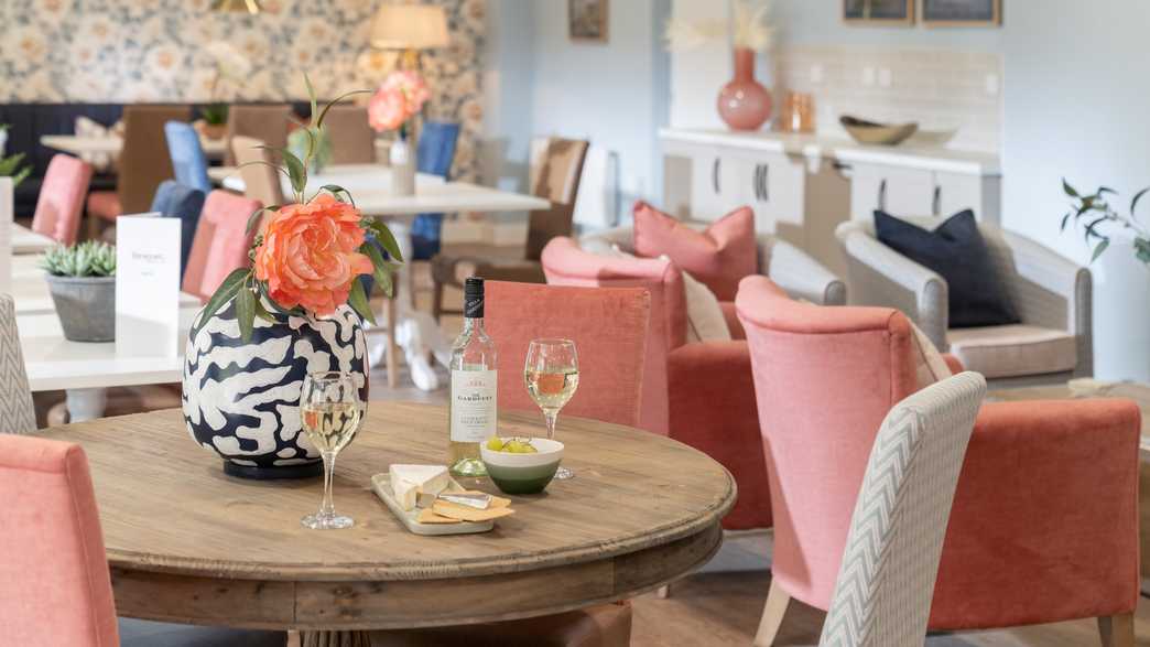 The Curlews Retirement Living Exmouth lifestyle-carousel - 4